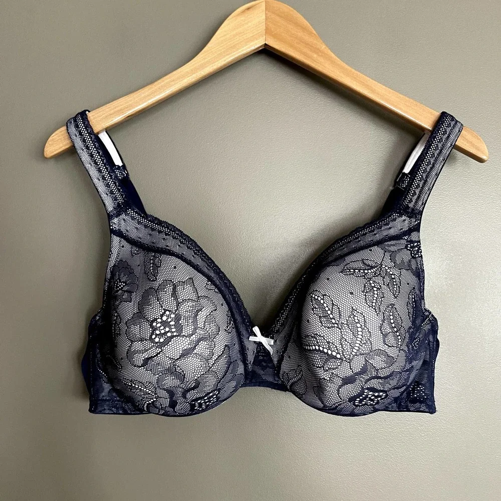 NWOT Cacique Modern Lace Lightly Lined Full Coverage‎ Bra in New Navy Blue 38C